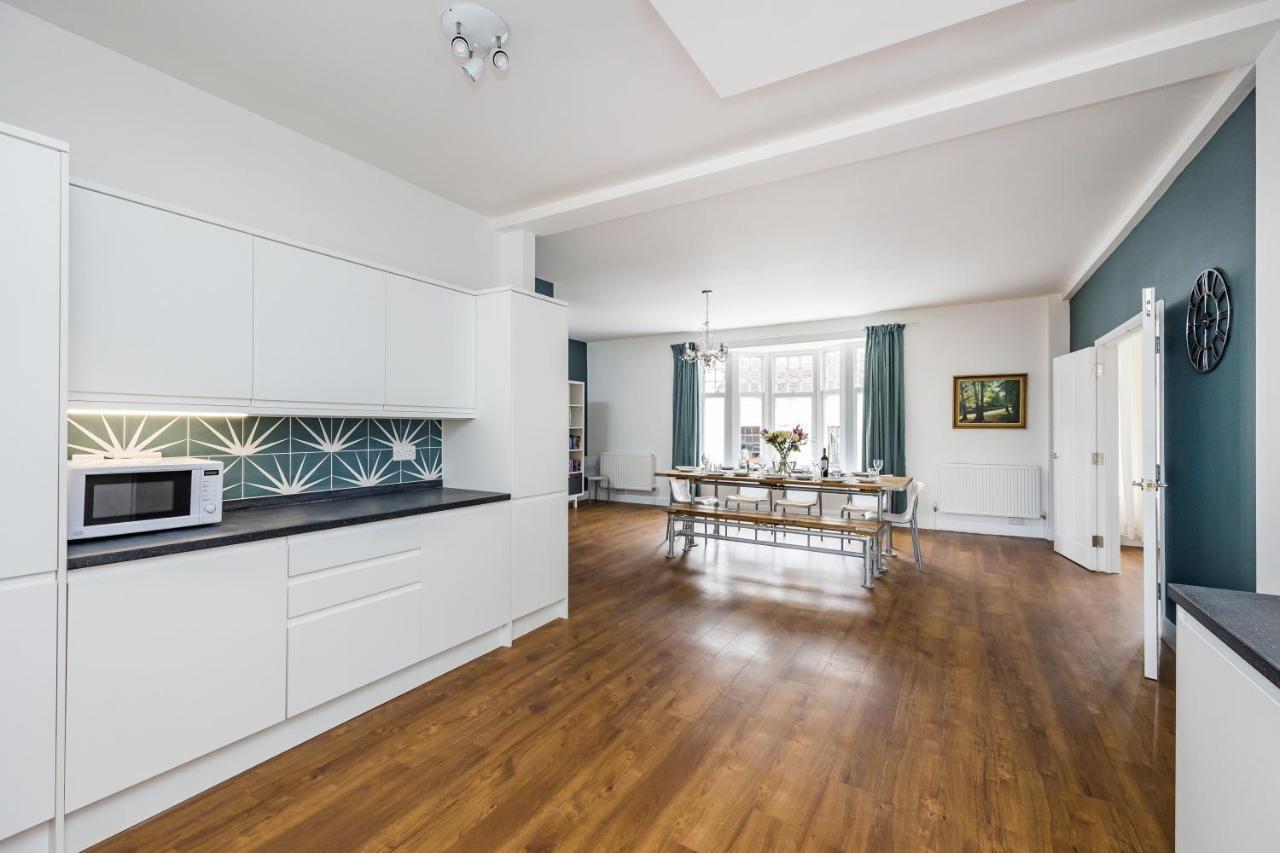 Ascot House Apartment Hurstpierpoint エクステリア 写真